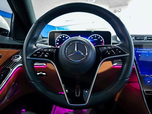 Used 2023 Mercedes-Benz S 580 4MATIC Sedan image 25