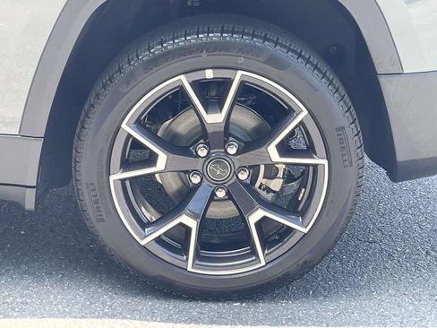 New 2026 Jeep Cherokee Overland w/ Trailer Tow Group AWD/4WD image 12