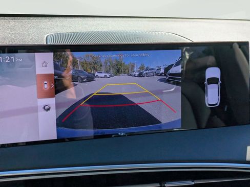 New 2026 Genesis GV70 2.5T Select AWD/4WD image 18