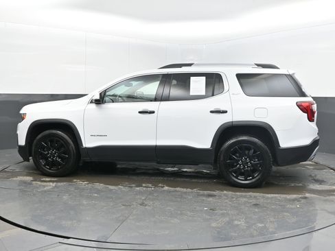 Used 2023 GMC Acadia SLT image 7