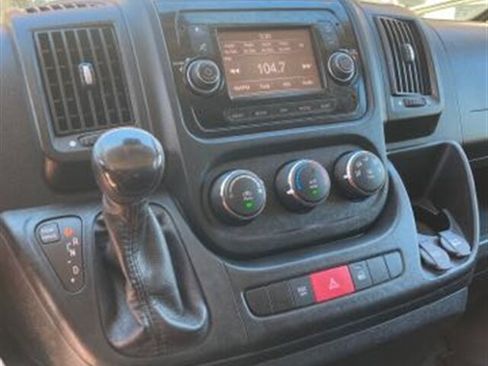 Used 2020 RAM ProMaster 2500 image 12