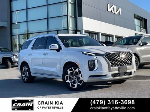 Used 2022 Hyundai Palisade Calligraphy w/ Cargo Package image 1