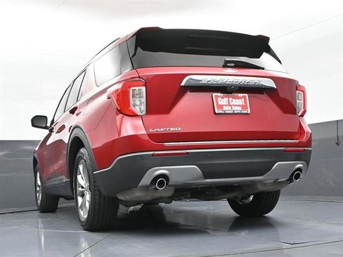 Used 2022 Ford Explorer Limited w/ Equipment Group 301A RWD image 36