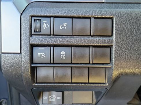 Used 2025 Toyota Tacoma SR5 RWD image 15