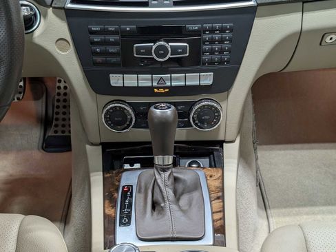 Used 2012 Mercedes-Benz C 300 Sport image 20