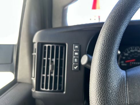 Used 2024 Chevrolet Express 2500 w/ Driver Convenience Package image 17