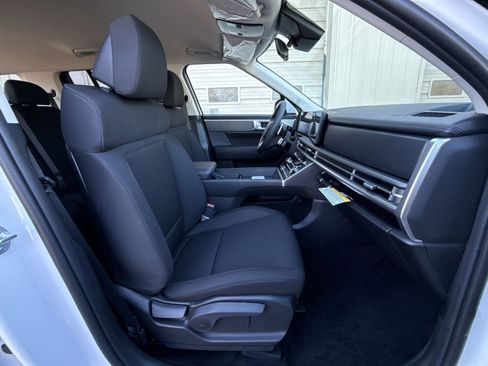 New 2026 Hyundai Santa Fe SE image 26