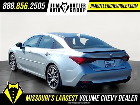 Used 2020 Toyota Avalon XSE w/ Protection Package image 2