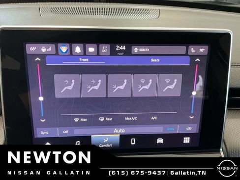 Used 2022 Jeep Compass Trailhawk w/ Trailhawk Convenience Group AWD/4WD image 26