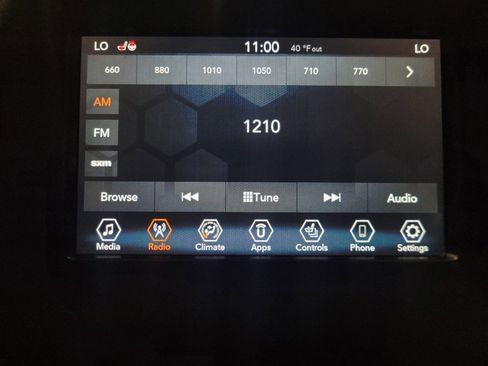 Used 2019 Jeep Compass Latitude w/ Popular Equipment Group image 25