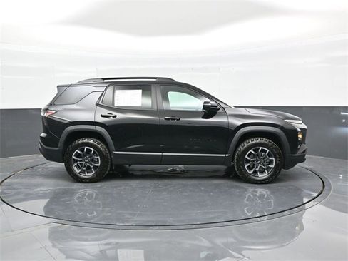 Used 2025 Chevrolet Equinox ACTIV w/ Safety and Technology Package image 8