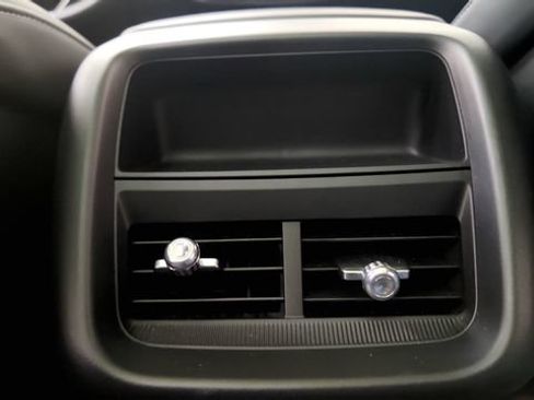 Used 2024 Cadillac Lyriq Sport RWD image 58