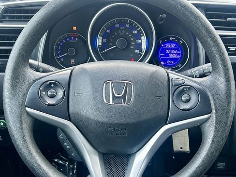 Used 2020 Honda Fit LX image 18
