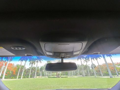 Used 2018 Lincoln MKX Reserve FWD image 27