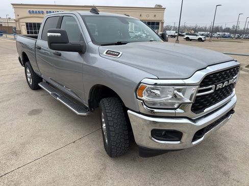 Used 2024 RAM 2500 Big Horn image 18