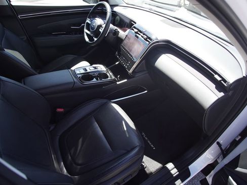 Used 2022 Hyundai Tucson Limited image 21