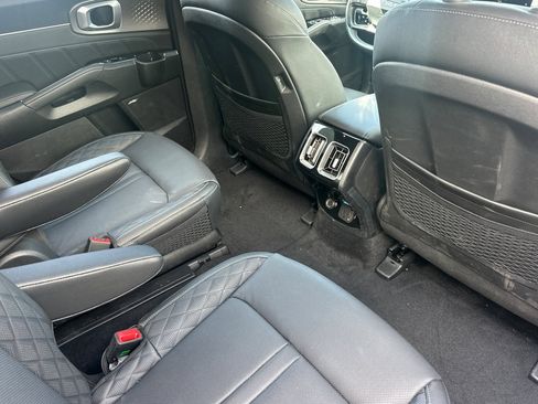 Certified 2026 Kia Sorento SX Prestige AWD/4WD image 20