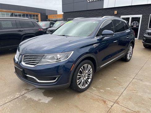 Used 2017 Lincoln MKX Reserve w/ Lincoln MKX Climate Package AWD/4WD image 3