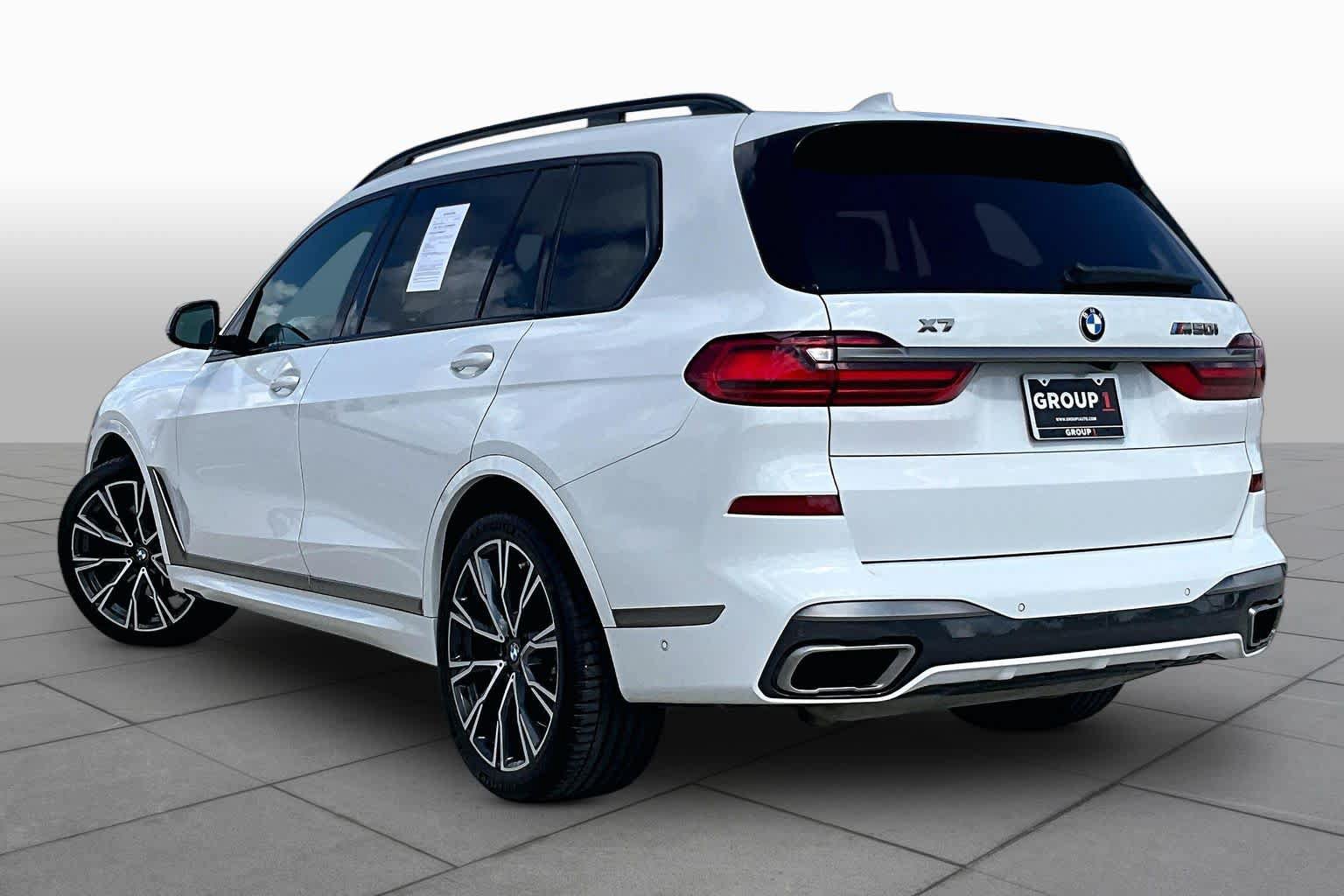 Used 2022 BMW X7 M50i w/ Cold Weather Package AWD/4WD image 11
