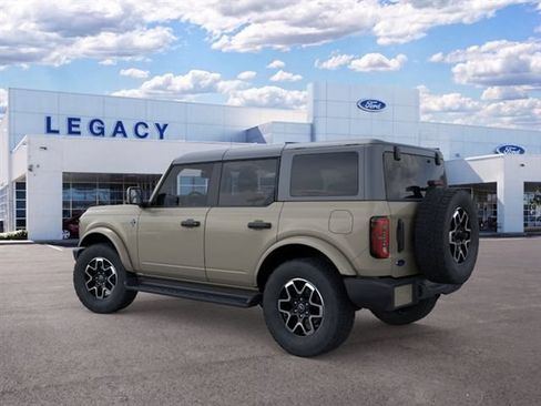 New 2026 Ford Bronco Outer Banks AWD/4WD image 4