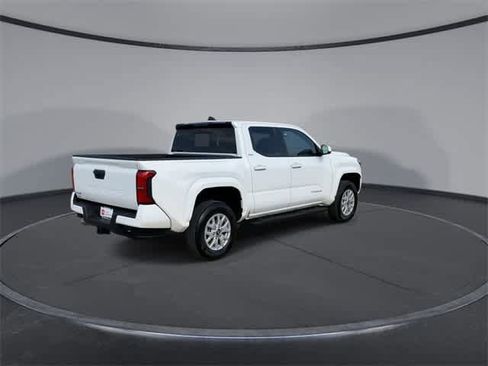 Certified 2025 Toyota Tacoma SR5 image 8