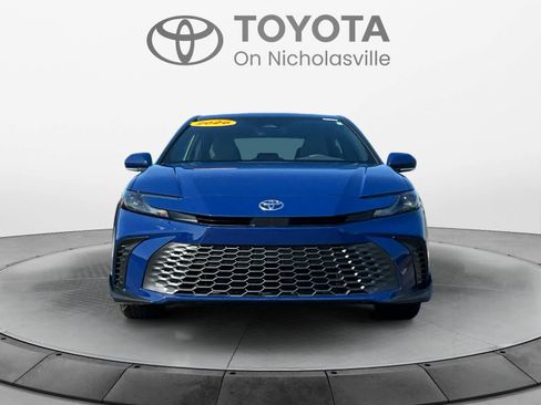 Used 2026 Toyota Camry SE w/ Convenience Package FWD image 8