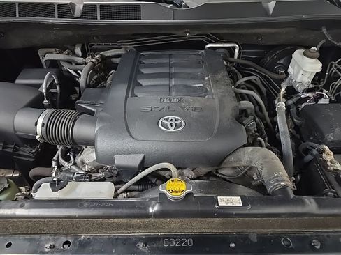 Used 2016 Toyota Sequoia Platinum image 13