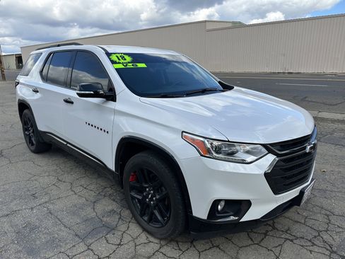 Used 2019 Chevrolet Traverse Premier w/ Redline Edition image 2