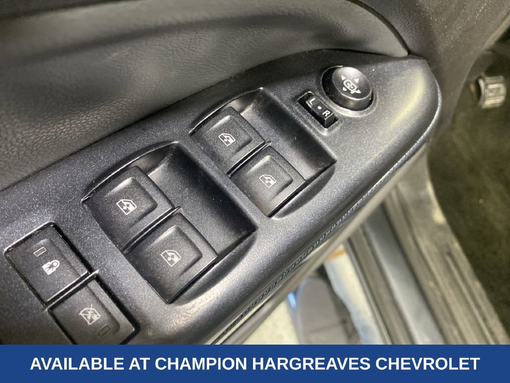 Used 2017 Chevrolet Colorado Z71 AWD/4WD image 31