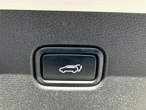 Used 2023 Kia Sportage X-Line w/ X-Line Premium Package image 14