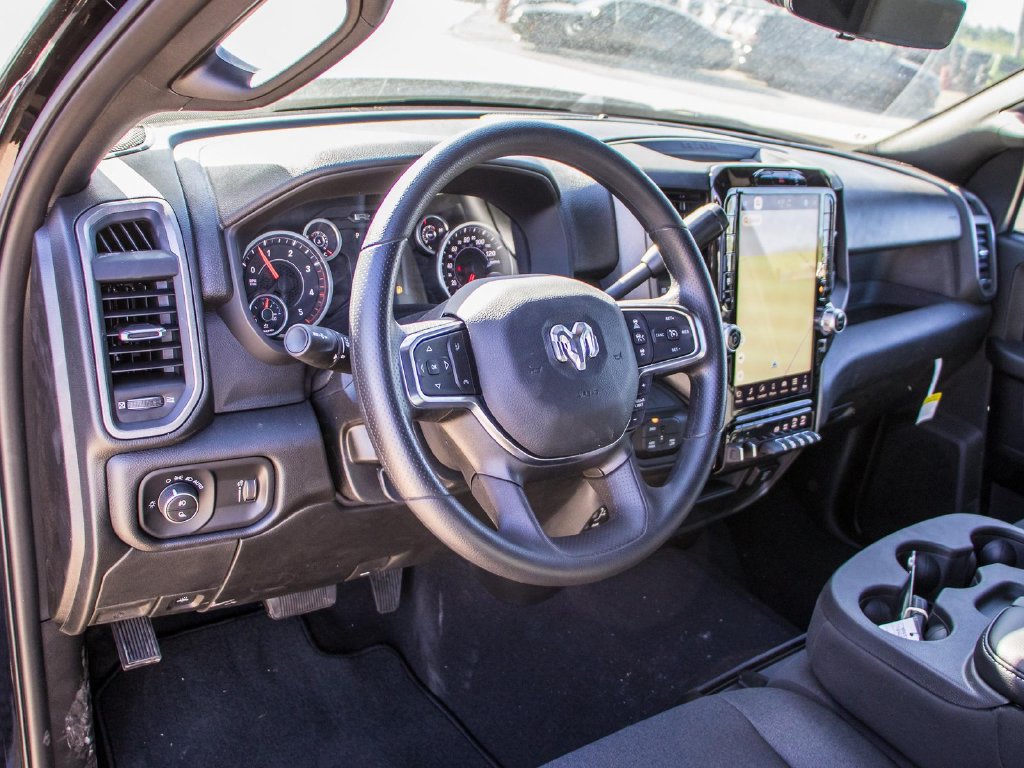 Used 2025 RAM 2500 Tradesman AWD/4WD image 26