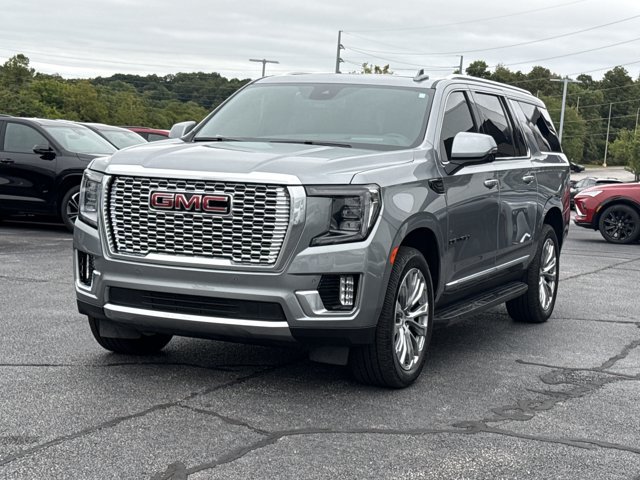 Used 2024 GMC Yukon XL Denali w/ Max Trailering Package AWD/4WD image 16