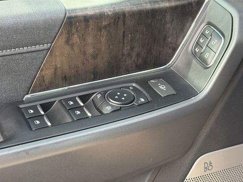 Used 2023 Ford F250 Lariat w/ Snow Plow/Camper Package image 22