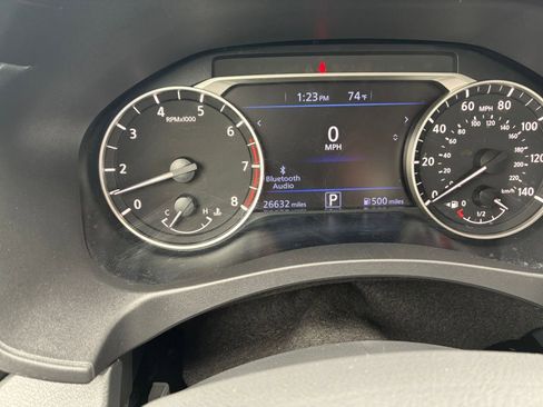 Used 2025 Nissan Altima 2.5 SV image 40