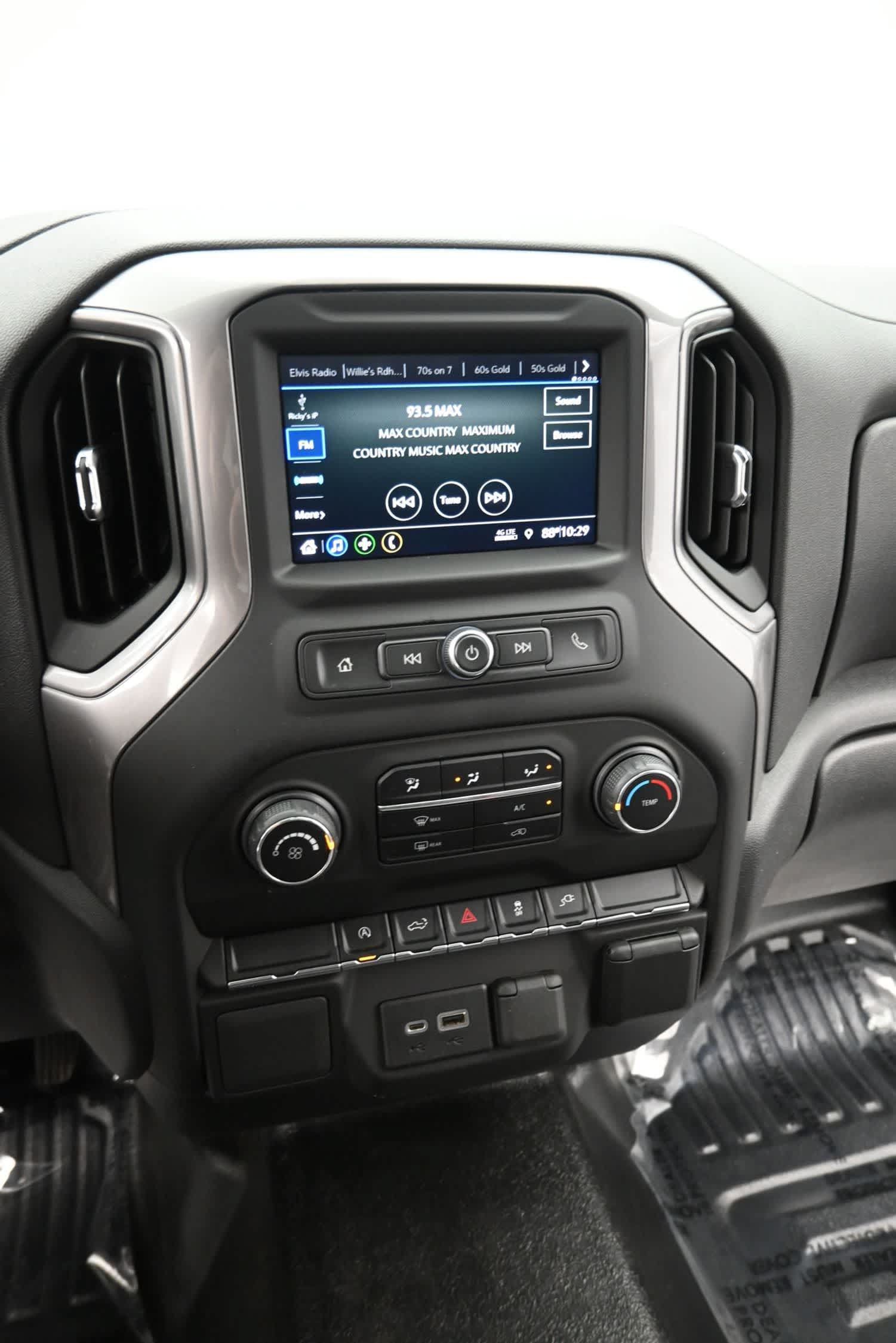 Used 2021 Chevrolet Silverado 1500 W/T w/ WT Value Package AWD/4WD image 22