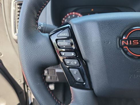 Used 2024 Nissan Frontier Pro-X w/ Pro Convenience Package RWD image 27