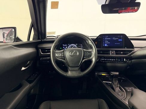 Used 2024 Lexus UX 250h F Sport FWD image 21