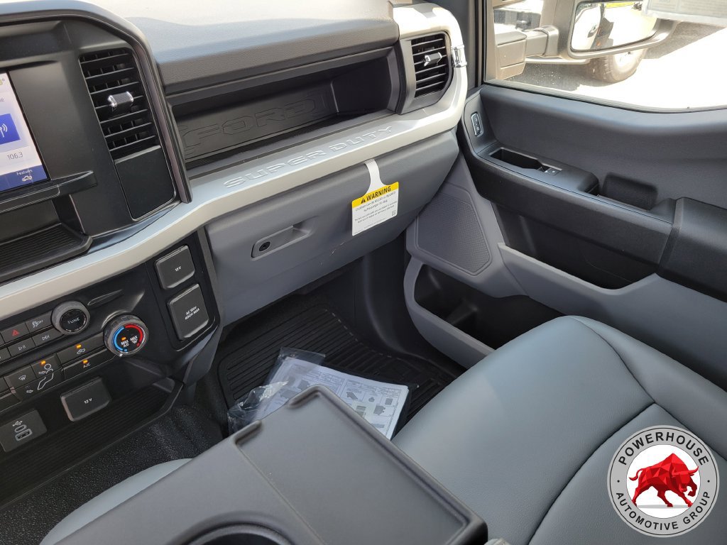 New 2025 Ford F350 XL w/ XL Chrome Package AWD/4WD image 17