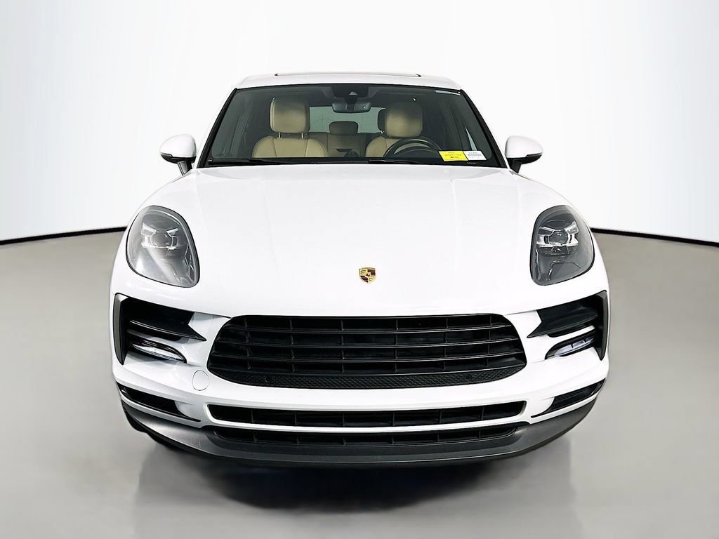 Used 2020 Porsche Macan AWD/4WD image 2