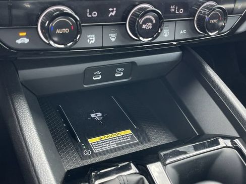 Used 2025 Honda Accord Sport image 19