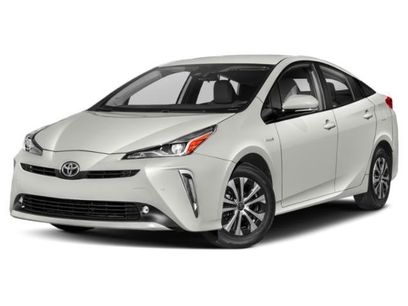 Used 2022 Toyota Prius LE