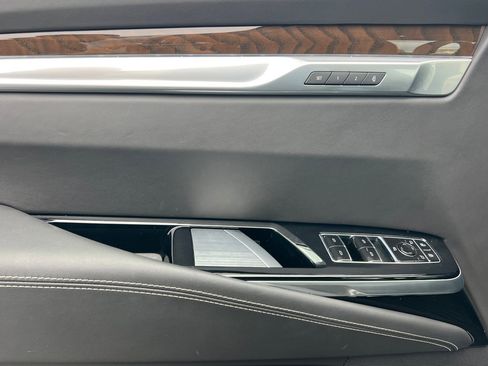 Certified 2025 Cadillac Escalade Sport Platinum w/ LPO, ONYX Package image 11