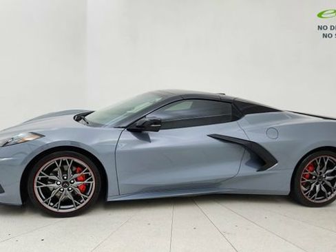 Used 2024 Chevrolet Corvette Stingray Premium Conv w/ 3LT RWD image 14
