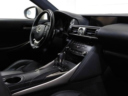 Used 2018 Lexus IS 300 F Sport w/ F Sport Package image 93