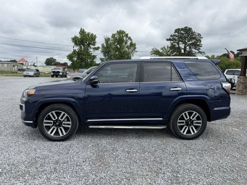 Used 2016 Toyota 4Runner Limited RWD image 3