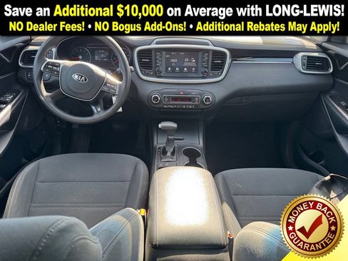 Used 2019 Kia Sorento LX image 17