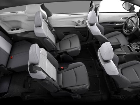 New 2026 Toyota Sienna XSE FWD image 22