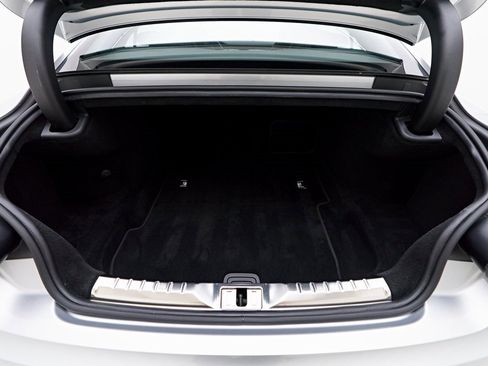 Used 2024 Bentley Continental GT image 24