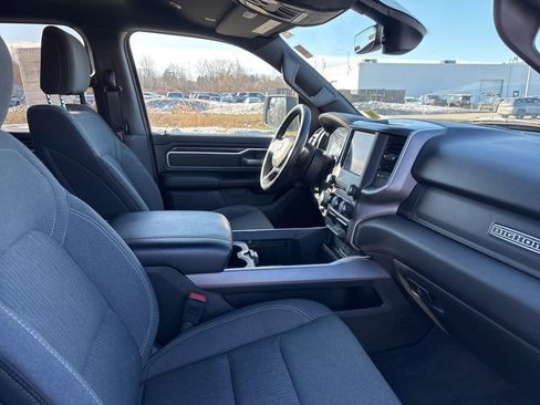 Used 2021 RAM 1500 Big Horn image 31