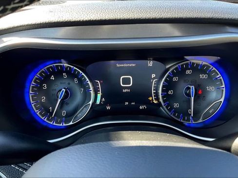 New 2026 Chrysler Pacifica Select image 19